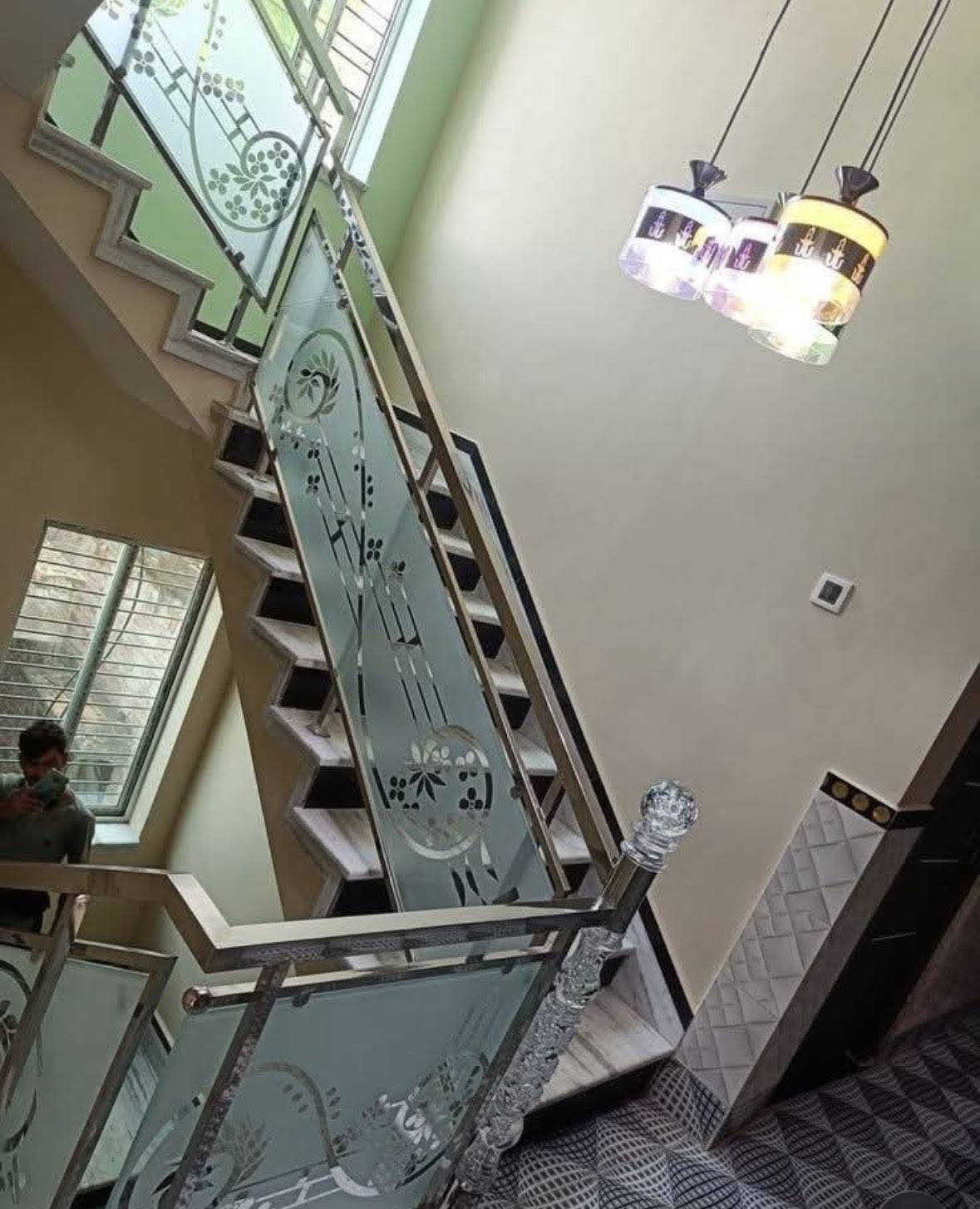 Glass Staircase Railing — catalogue image